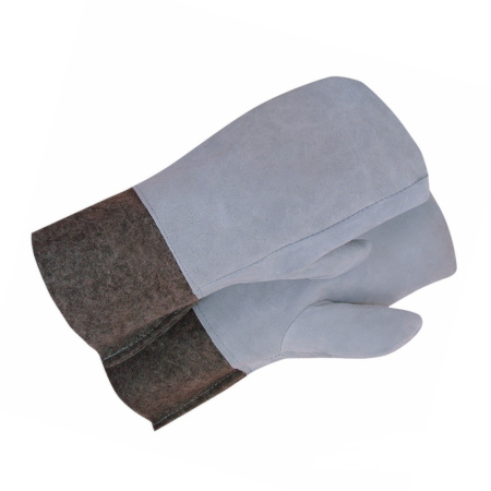 Вачеги цельнокроенные из шинельного сукна со спилковым наладонником